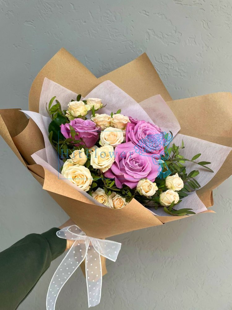 Букет цветов Прекрасное начало  Букет цветов из: Розы и Хризантемы